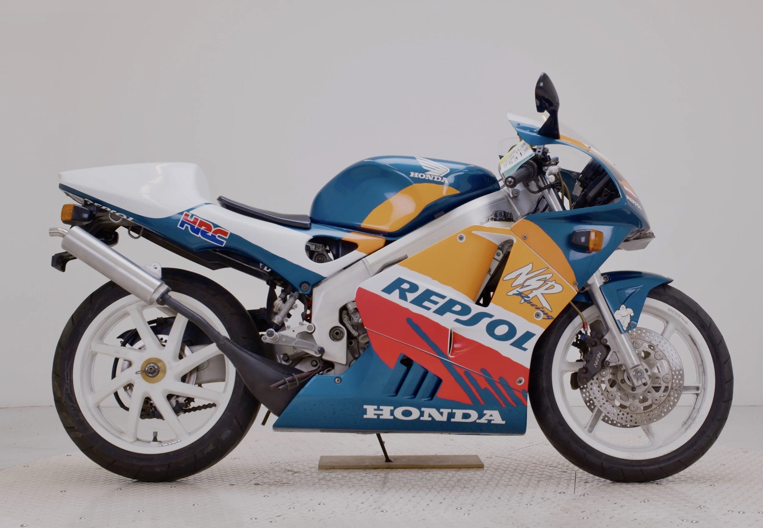 【販売済】HONDA CBR250R 美品 乗り換えのため格安出品 Bikes — Moto2 Imports
